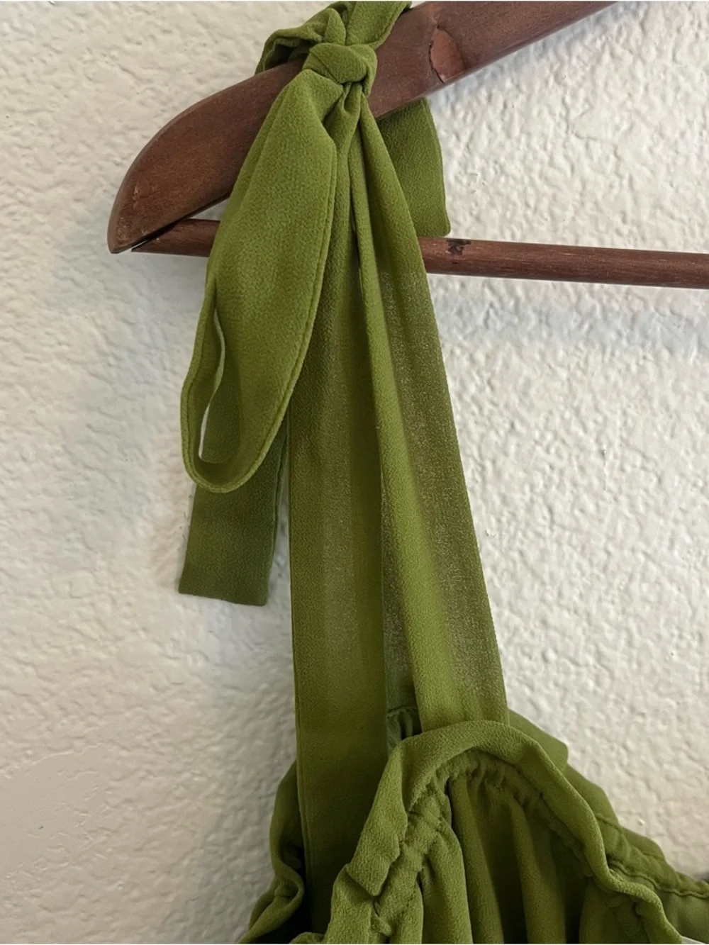 Aritzia Wilfred Green Ballad Camisole Size M - Picture 3 of 6